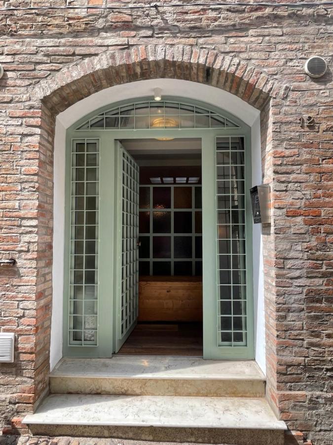 Estense 12 Appartamento In Centro Citta 페라라 외부 사진